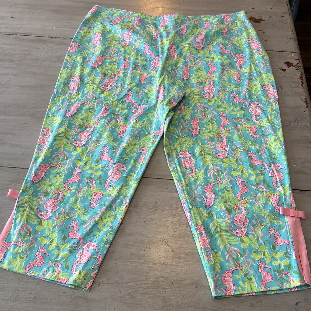 Bamboo Traders Teal Green Pink Seashorse Leaf Print Capri Pants 24W Bows Coastal